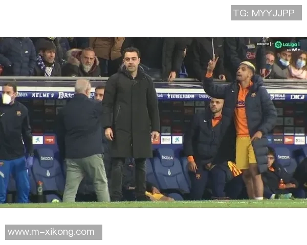 阿格霍瓦重伤遭遇困境队友和西班牙主帅纷纷送上关心与支持